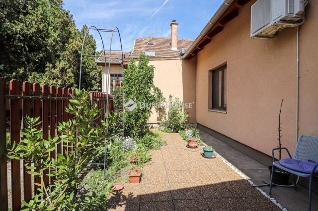 Eladó családi ház, Budapesten, XX. kerületben 81.99 M Ft