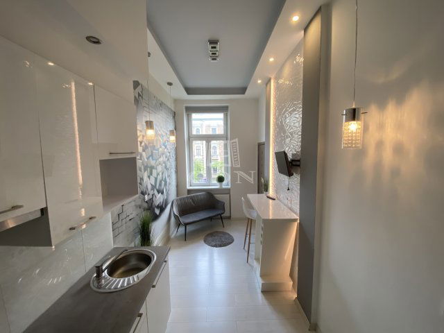 Kiadó téglalakás, albérlet, Budapesten, V. kerületben