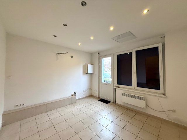 Kiadó üzlethelyiség, Budapesten, XIX. kerületben, Ady Endre úton