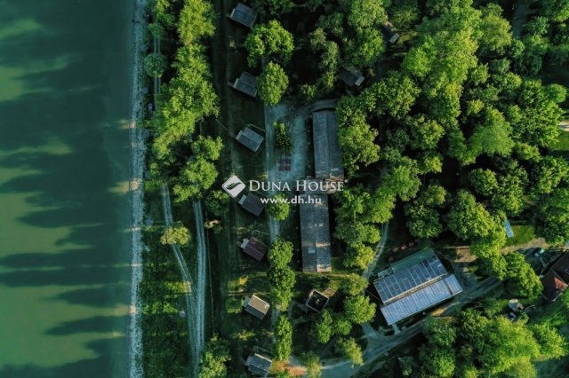 Eladó ipari ingatlan, Szentendrén 2200 M Ft / költözzbe.hu