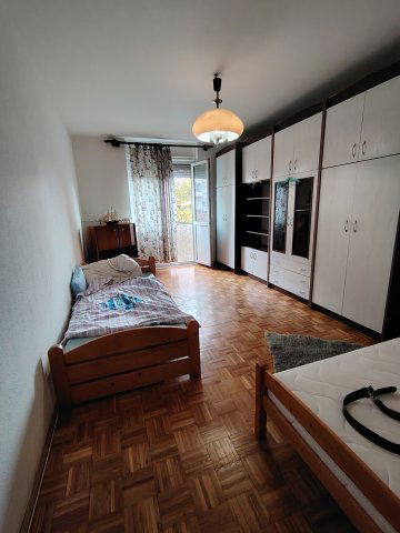 Eladó panellakás, Dunaújvárosban 30.9 M Ft, 1+1 szobás