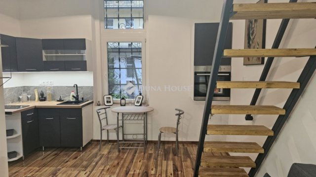 Eladó téglalakás, Budapesten, VII. kerületben 34.9 M Ft