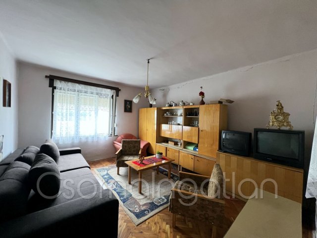 Eladó családi ház, Szanyon 21.5 M Ft, 3 szobás