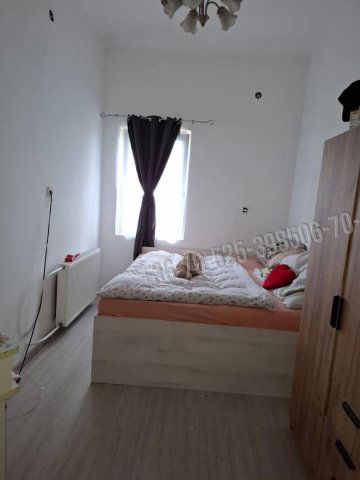 Eladó családi ház, Cegléden 65 M Ft, 4 szobás