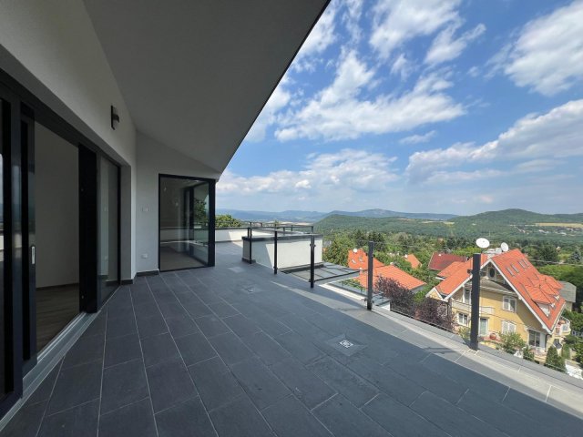 Eladó téglalakás, Budapesten, II. kerületben 235 M Ft