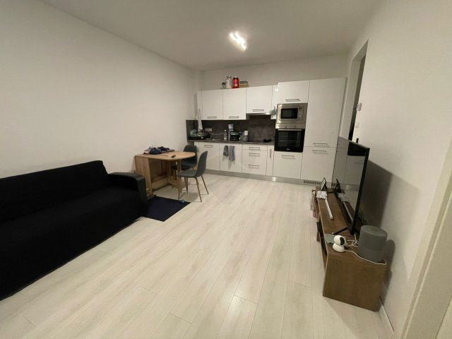 Eladó téglalakás, Győrött 53 M Ft, 2 szobás