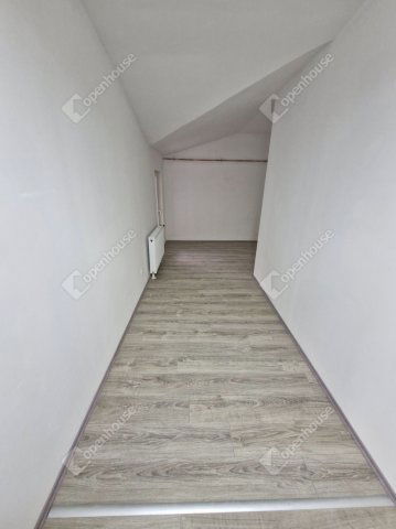 Eladó téglalakás, Nagykanizsán 78 M Ft, 4 szobás