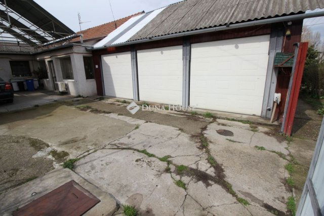 Eladó családi ház, Kecskeméten 27.9 M Ft, 2 szobás