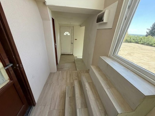 Eladó nyaraló, Vácon 29.9 M Ft, 2 szobás / költözzbe.hu