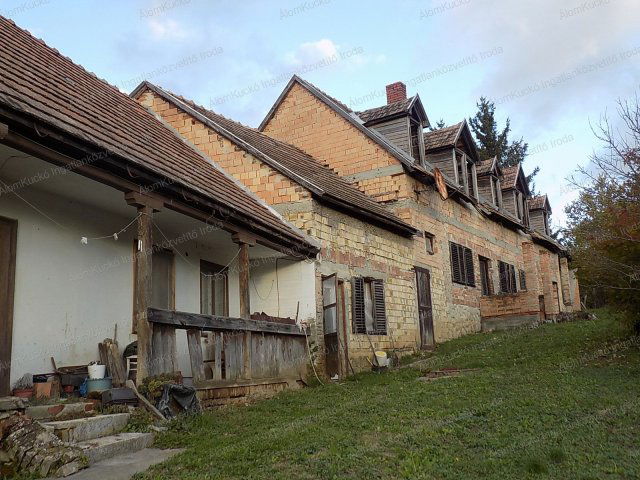Eladó családi ház, Zselickislakon 18 M Ft, 2 szobás