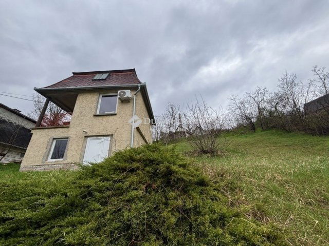 Eladó nyaraló, Tokodon 12.8 M Ft, 2 szobás / költözzbe.hu