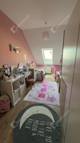 Eladó téglalakás, Nagykanizsán 63.9 M Ft, 4 szobás