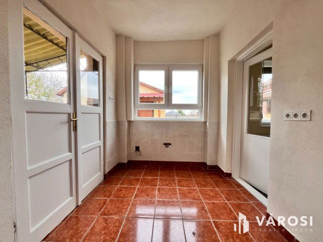 Eladó családi ház, Debrecenben 49.9 M Ft, 3 szobás