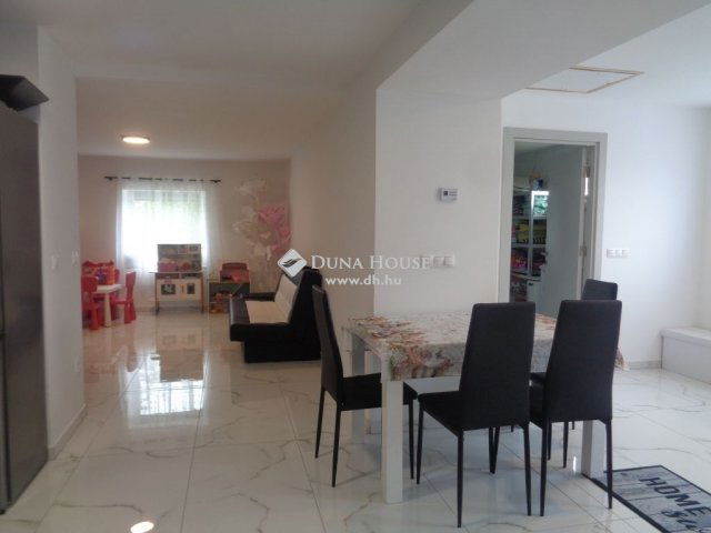 Eladó családi ház, Bodajkon 67 M Ft, 2 szobás