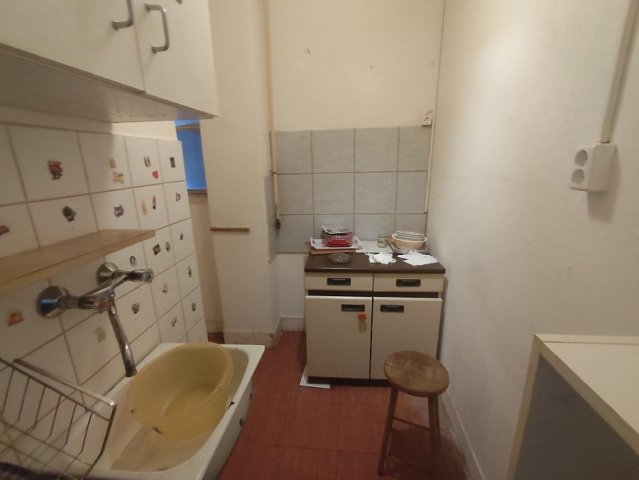 Eladó téglalakás, Budapesten, IV. kerületben, Árpád úton