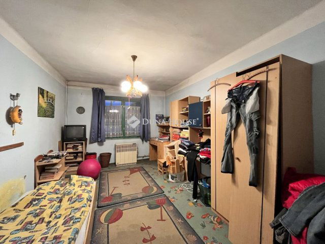 Eladó ikerház, Pilisen 22 M Ft, 4 szobás / költözzbe.hu