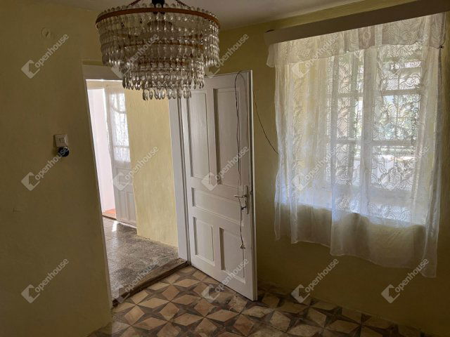 Eladó családi ház, Orosztonyon 13.9 M Ft, 3 szobás