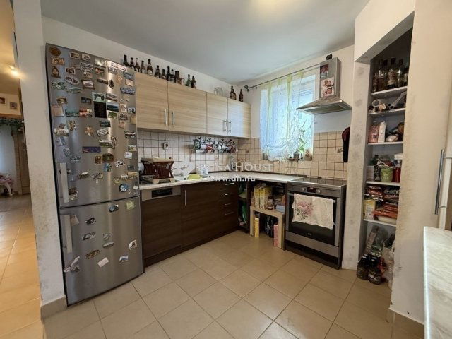 Eladó családi ház, Gyömrőn 95 M Ft, 5 szobás