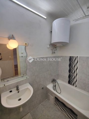 Eladó sorház, Budapesten, IX. kerületben 44.7 M Ft, 2 szobás