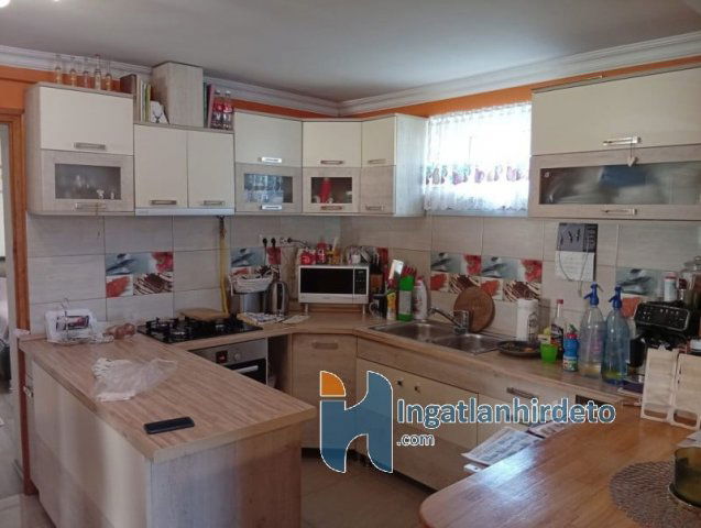 Eladó családi ház, Rádon 68 M Ft, 2 szobás