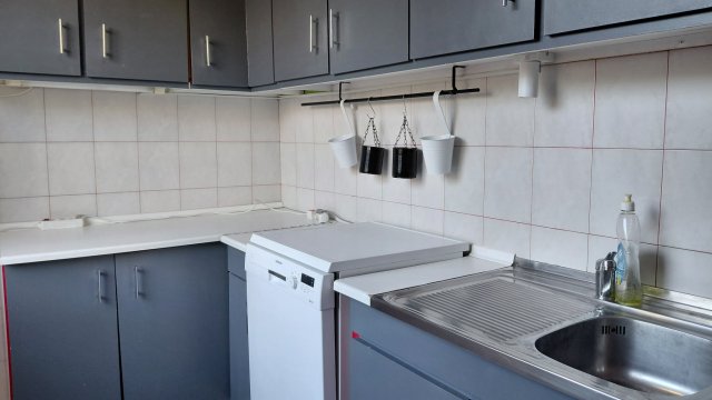 Kiadó panellakás, albérlet, Nyíregyházán 180 E Ft / hó