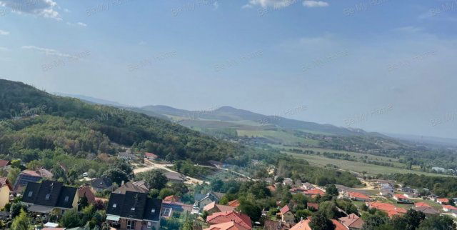 Eladó családi ház, Pilisjászfalun 129.843 M Ft, 34 szobás