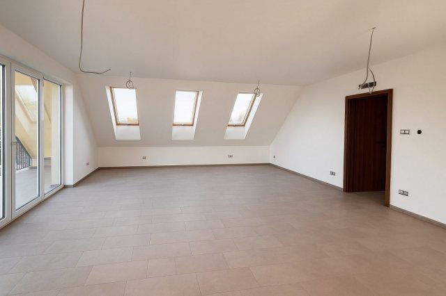 Eladó téglalakás, Pilisvörösváron 104.2 M Ft, 4 szobás