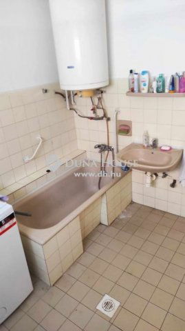 Eladó téglalakás, Harkányban 29.5 M Ft, 2 szobás