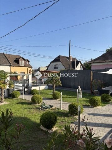 Eladó családi ház, Budapesten, XX. kerületben 181.149 M Ft