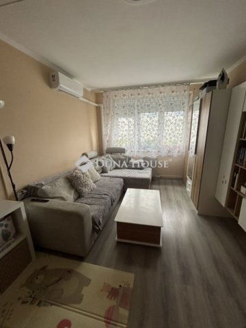 Eladó panellakás, Budapesten, III. kerületben 72.5 M Ft, 2 szobás