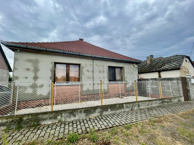 Eladó családi ház, Kocsolán 29.9 M Ft, 3 szobás