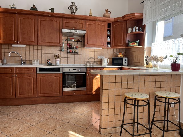 Eladó ikerház, Budapesten, XVIII. kerületben, Szélmalom utcában