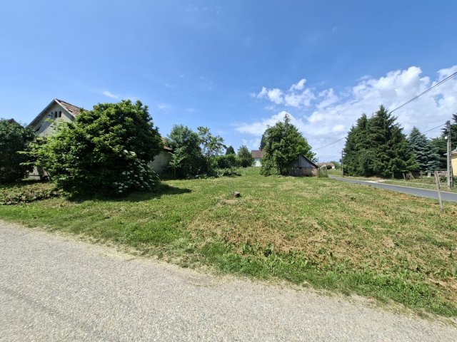 Eladó telek, Őrtiloson 2.832 M Ft / költözzbe.hu