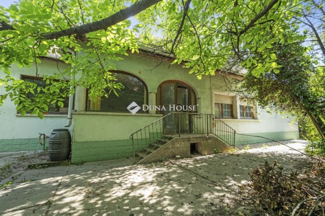 Eladó családi ház, Szigetszentmiklóson 118 M Ft, 4 szobás