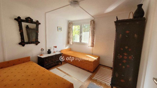 Eladó nyaraló, Balatonkenesén 49 M Ft, 2+1 szobás