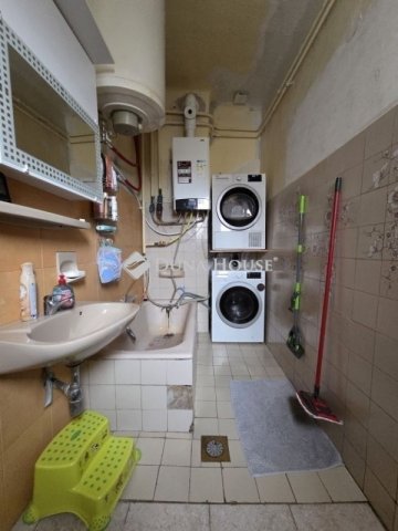 Eladó téglalakás, Budapesten, IV. kerületben 69.9 M Ft, 2 szobás