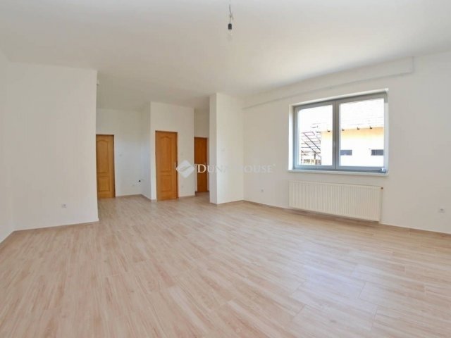 Eladó ikerház, Budapesten, XIX. kerületben 139.9 M Ft, 5 szobás