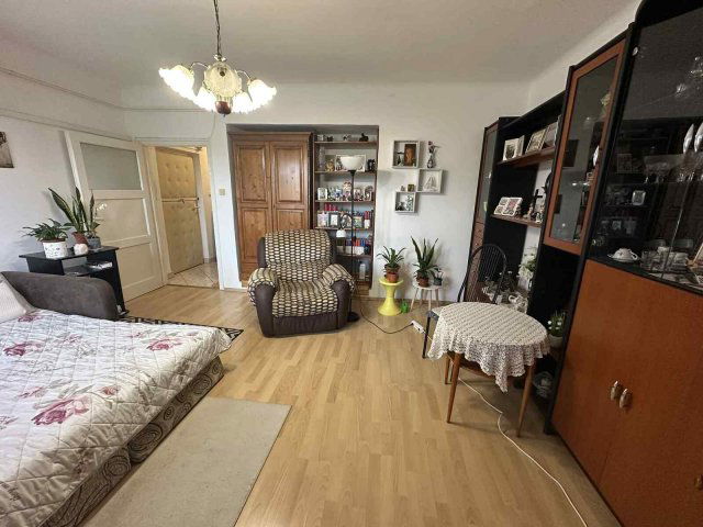 Eladó téglalakás, Nyíregyházán 39.99 M Ft, 2 szobás