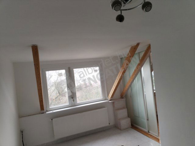 Kiadó családi ház, albérlet, XII. kerületben, Lidérc utcában