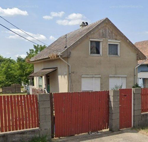 Eladó családi ház, Ócsán 35 M Ft, 2+2 szobás