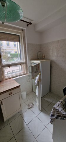 Kiadó téglalakás, albérlet, Esztergomban 160 E Ft / hó
