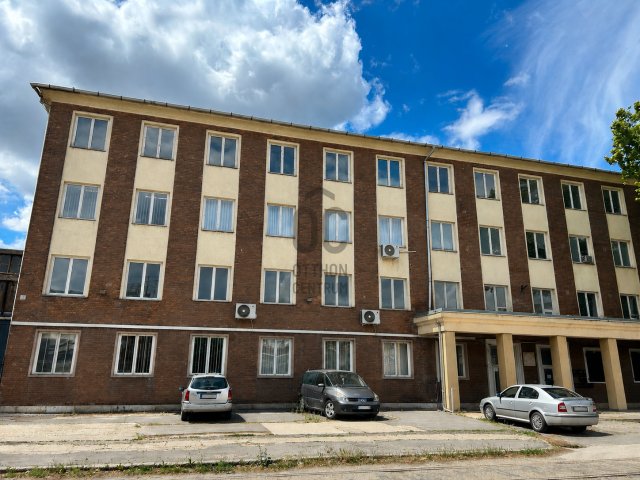Eladó iroda, Budapesten, XXI. kerületben 850 M Ft