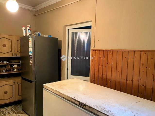 Eladó családi ház, Bugyin 45 M Ft, 2 szobás