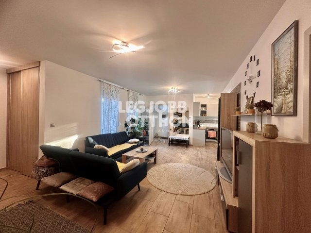 Eladó családi ház, Cegléden 74.9 M Ft, 2+1 szobás