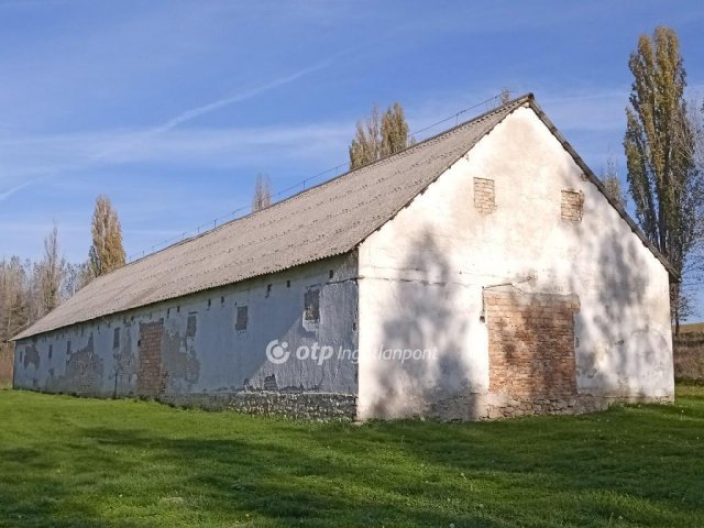 Eladó telek, Bakonynánán 123.2 M Ft / költözzbe.hu