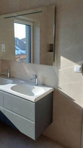 Eladó családi ház, Pilisvörösváron 249.9 M Ft, 5 szobás