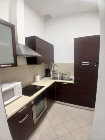 Eladó téglalakás, Budapesten, VII. kerületben 150 M Ft, 3 szobás