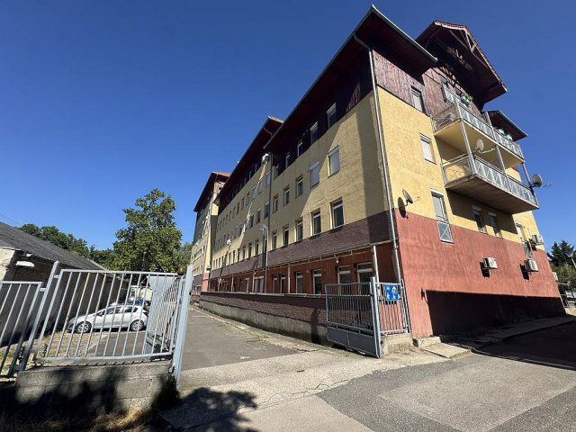 Eladó garázs, Budakalászon 3.3 M Ft / költözzbe.hu