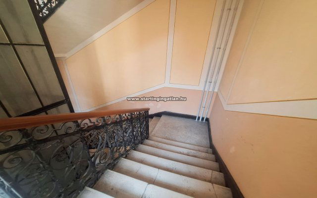 Eladó téglalakás, Budapesten, VI. kerületben 120 M Ft