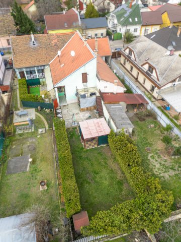 Eladó családi ház, Budapesten, XV. kerületben 99.9 M Ft